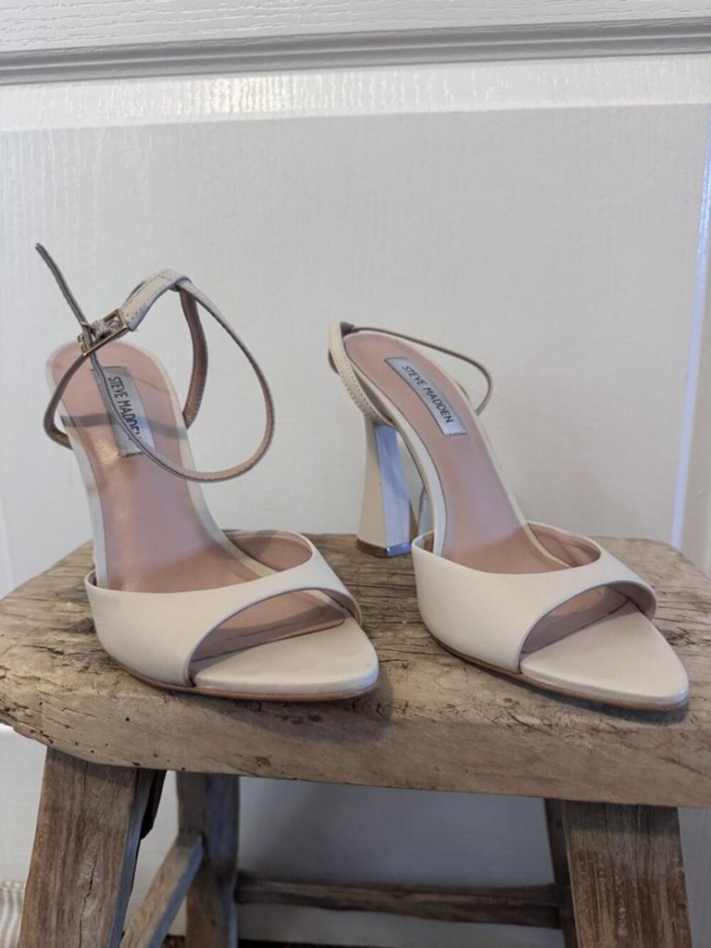 Steve Madden White Slingback Block Heels Womens Size 8.5